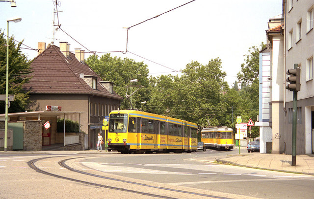 Tram near Rellinghausen Rathaus geo.hlipp.de 4056